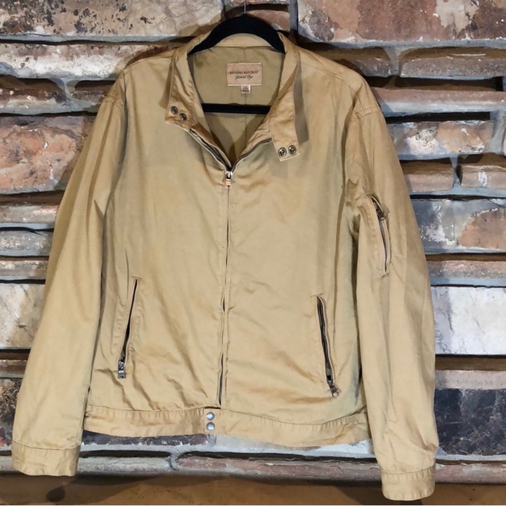 Men’s Banana Republic size XL Garment Dye cotton jacket